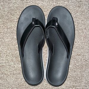 Nike Bella Kai Sandal - Women’s 7